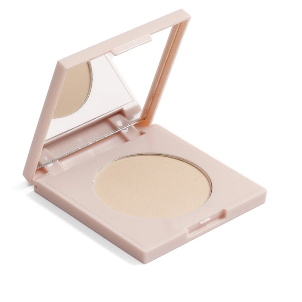 Finishing Powder in porcelain petal